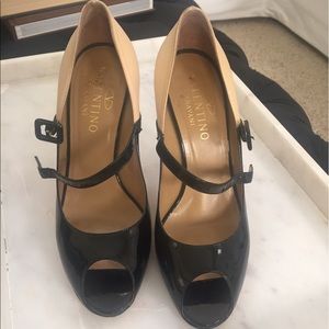 Valentino peep toe heels. 38.